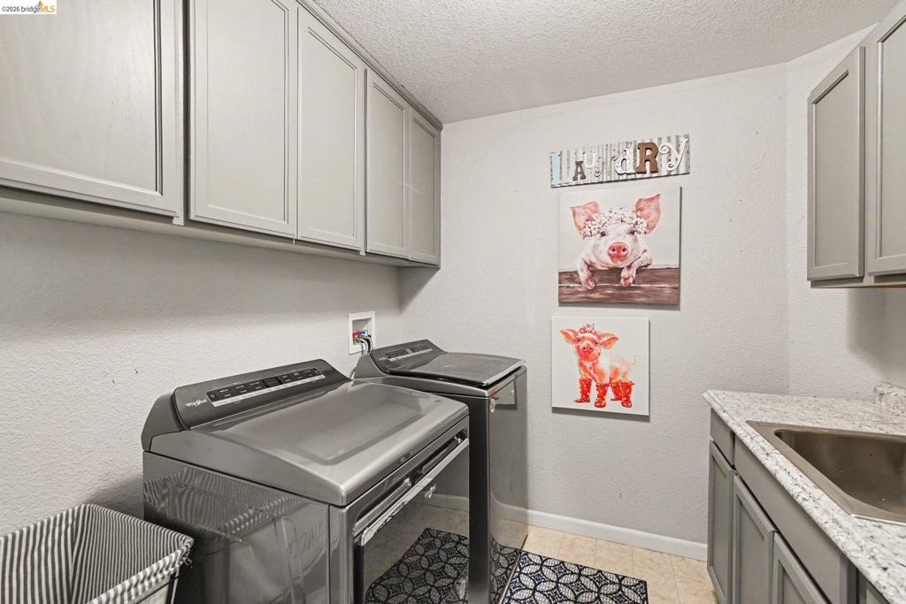 1587 Dawnview Dr, Brentwood (CC), CA 94513