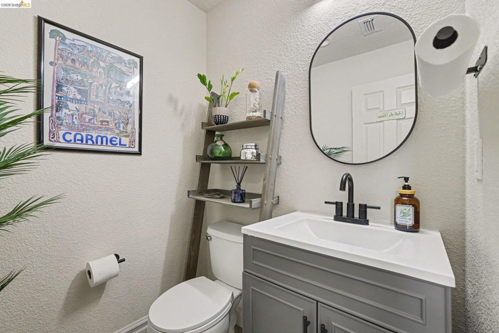 1587 Dawnview Dr, Brentwood (CC), CA 94513