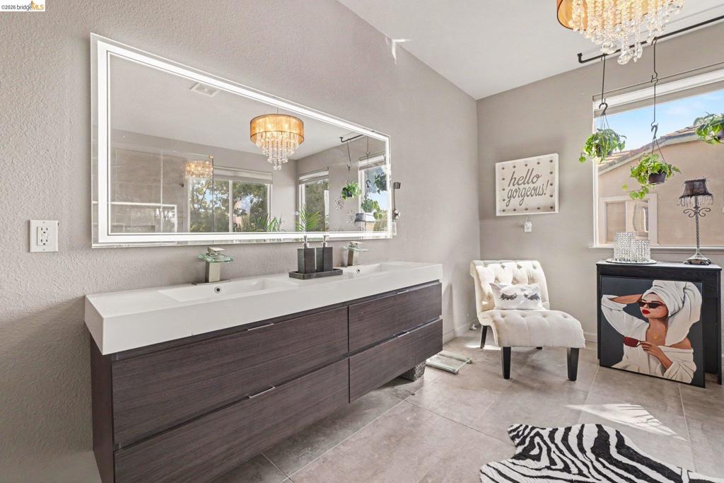 1587 Dawnview Dr, Brentwood (CC), CA 94513