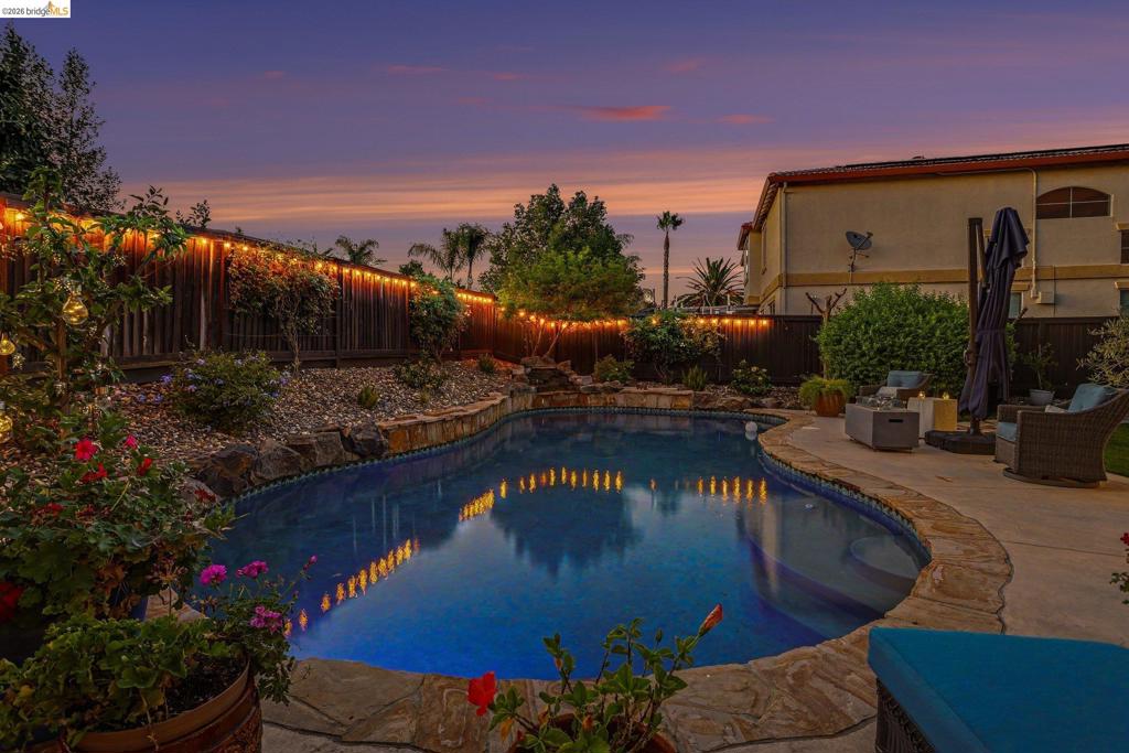 1587 Dawnview Dr, Brentwood (CC), CA 94513