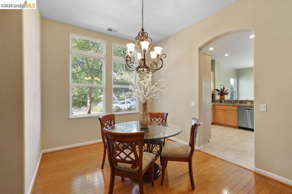 1361 Mcprince Ln, Brentwood (CC), CA 94513