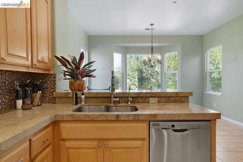 1361 Mcprince Ln, Brentwood (CC), CA 94513