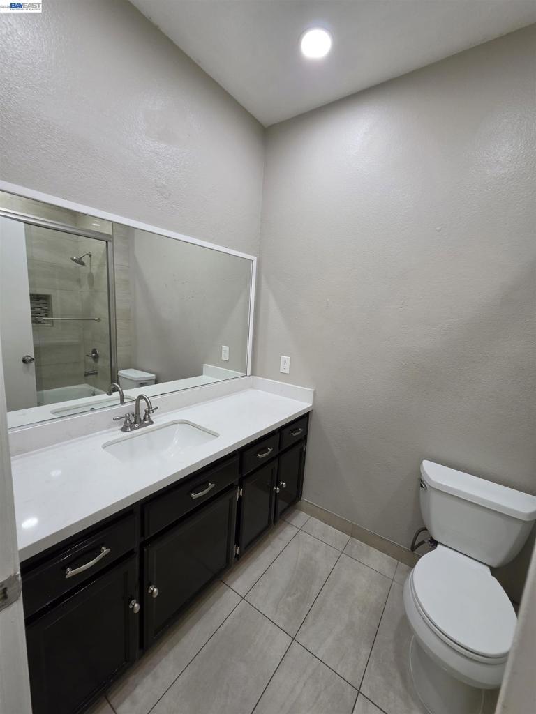 152 Chardonnay Street, Los Banos, CA 93635-6332