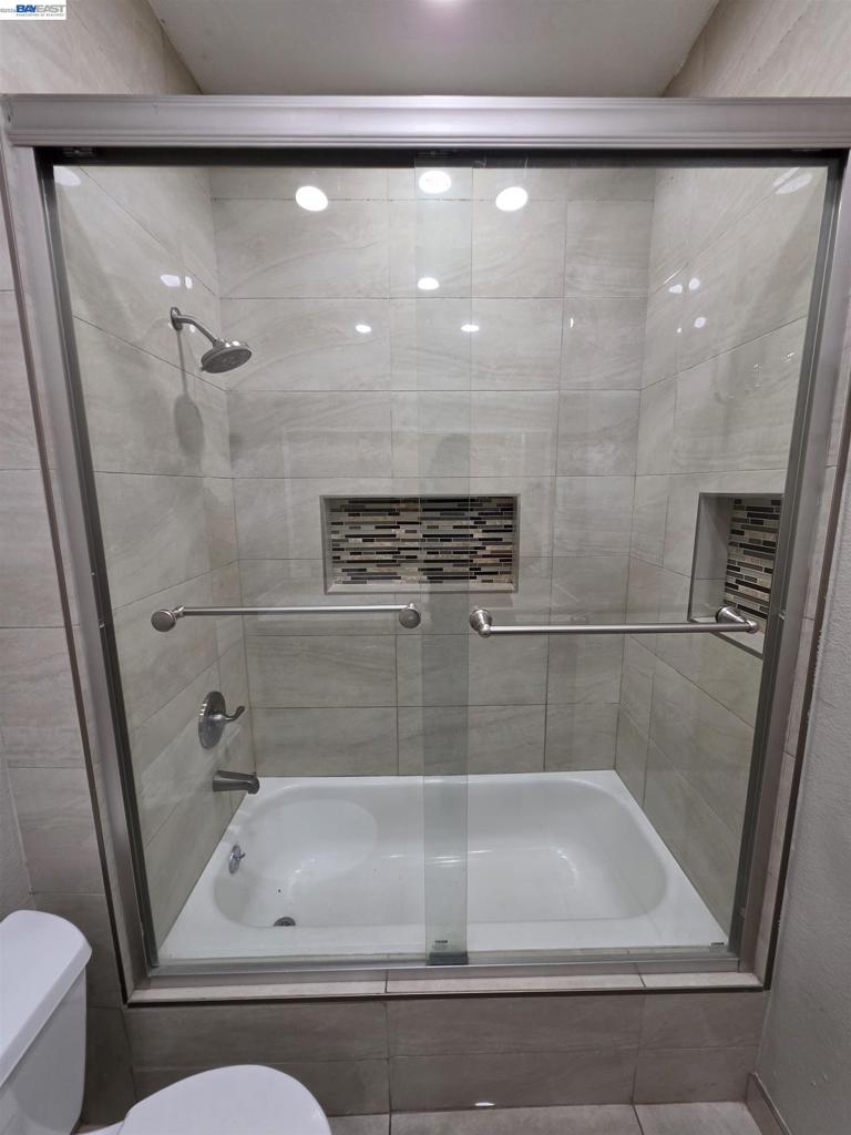 152 Chardonnay Street, Los Banos, CA 93635-6332