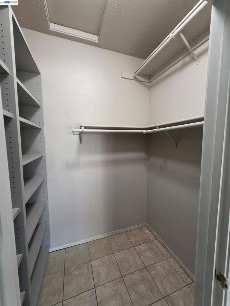 152 Chardonnay Street, Los Banos, CA 93635-6332
