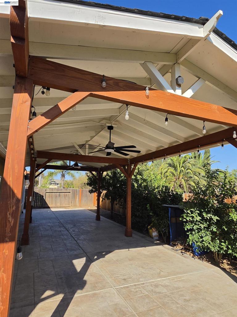 152 Chardonnay Street, Los Banos, CA 93635-6332