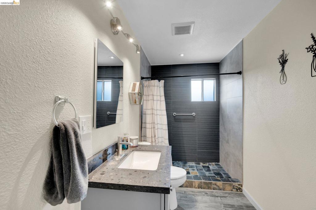 1240 Duffy Way, Brentwood (CC), CA 94513