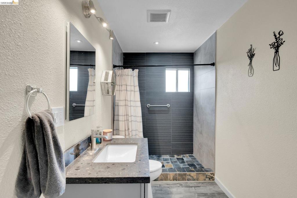 1240 Duffy Way, Brentwood (CC), CA 94513