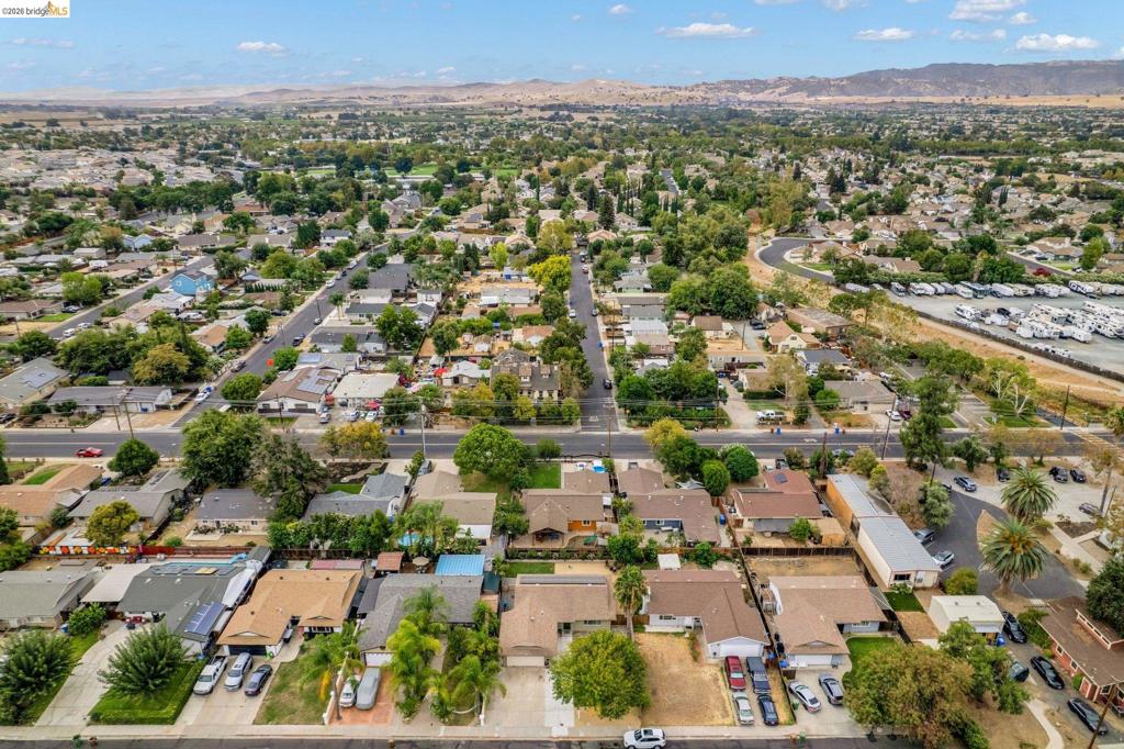 1240 Duffy Way, Brentwood (CC), CA 94513