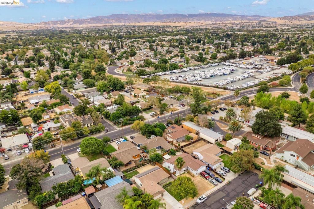 1240 Duffy Way, Brentwood (CC), CA 94513