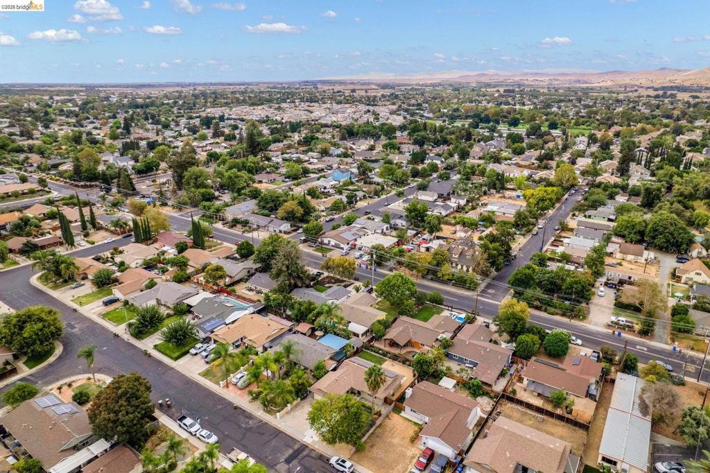 1240 Duffy Way, Brentwood (CC), CA 94513