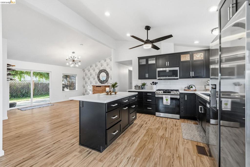 12660 Red Chestnut Ln #11, Sonora, CA 95370