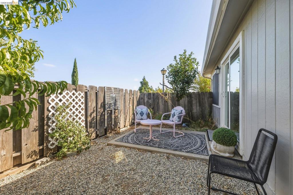 12660 Red Chestnut Ln #11, Sonora, CA 95370