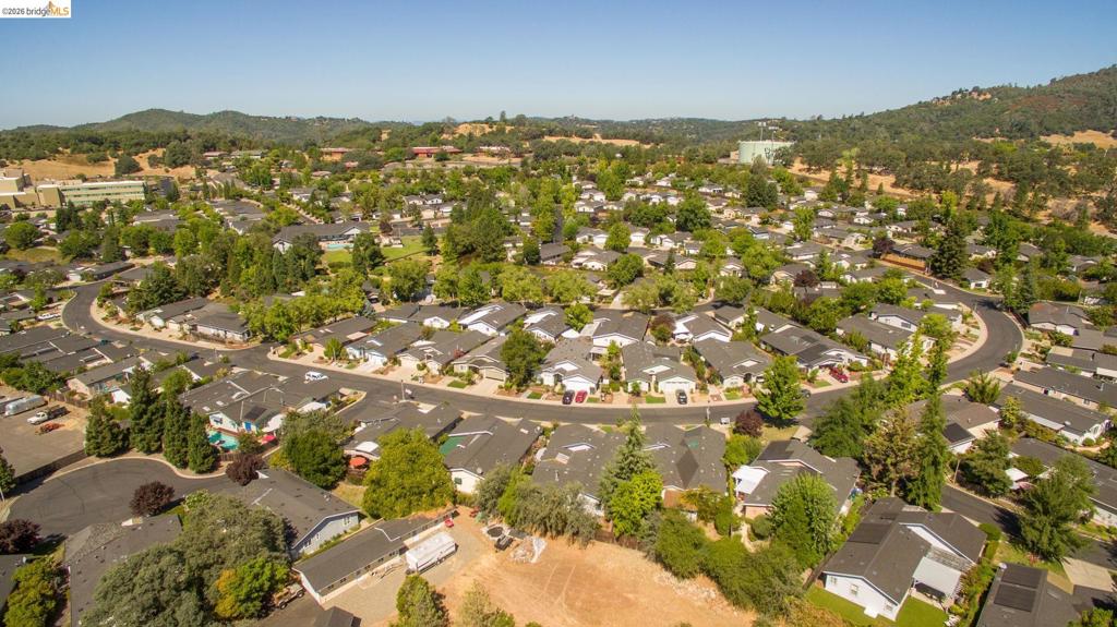 12660 Red Chestnut Ln #11, Sonora, CA 95370