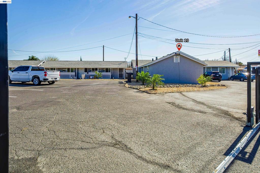 3836 El Camino Ave, Ceres, CA 95307