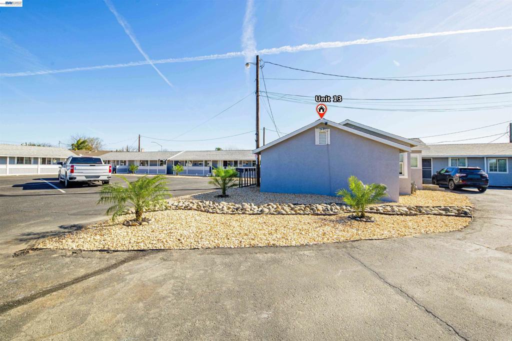 3836 El Camino Ave, Ceres, CA 95307