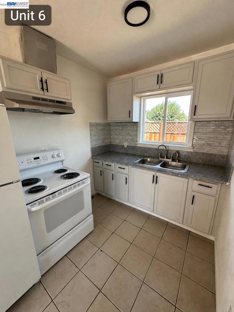 3836 El Camino Ave, Ceres, CA 95307