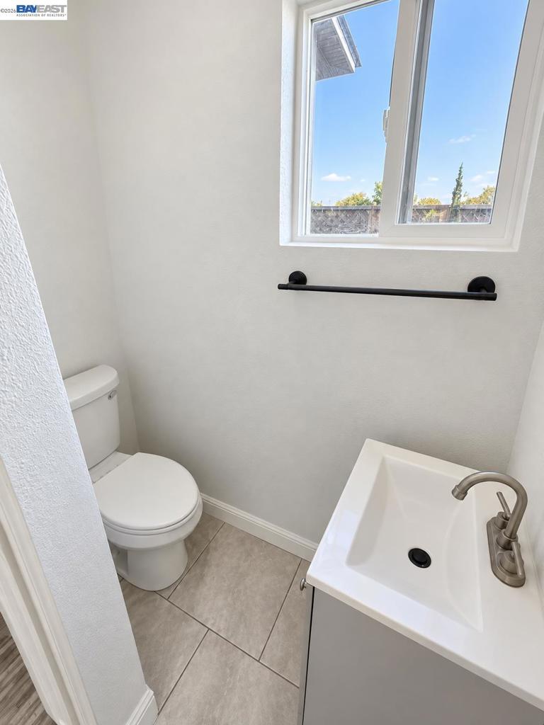 3836 El Camino Ave, Ceres, CA 95307
