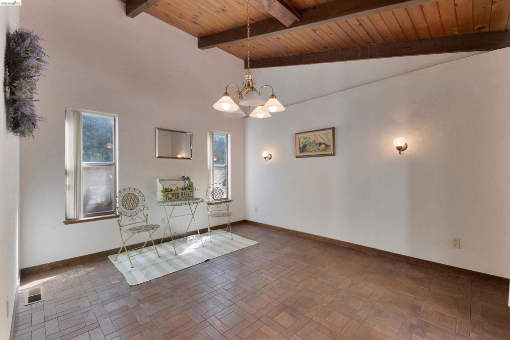 20425 Brook Dr., Sonora, CA 95370