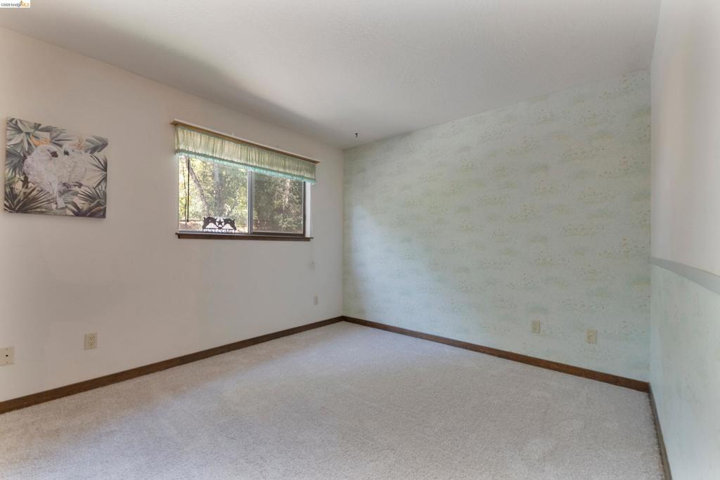 20425 Brook Dr., Sonora, CA 95370