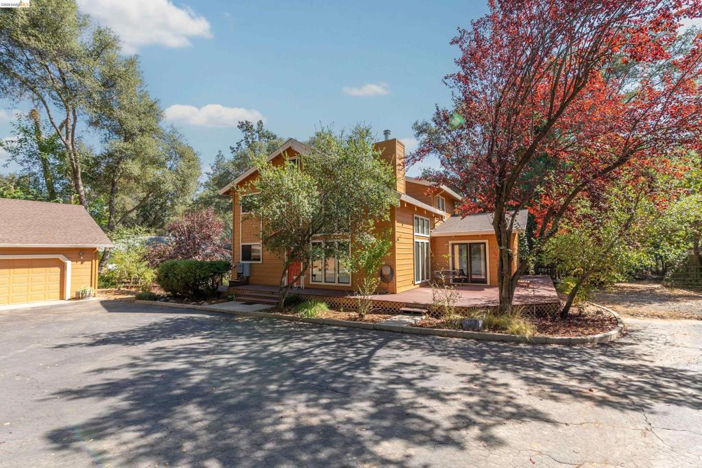 20425 Brook Dr., Sonora, CA 95370