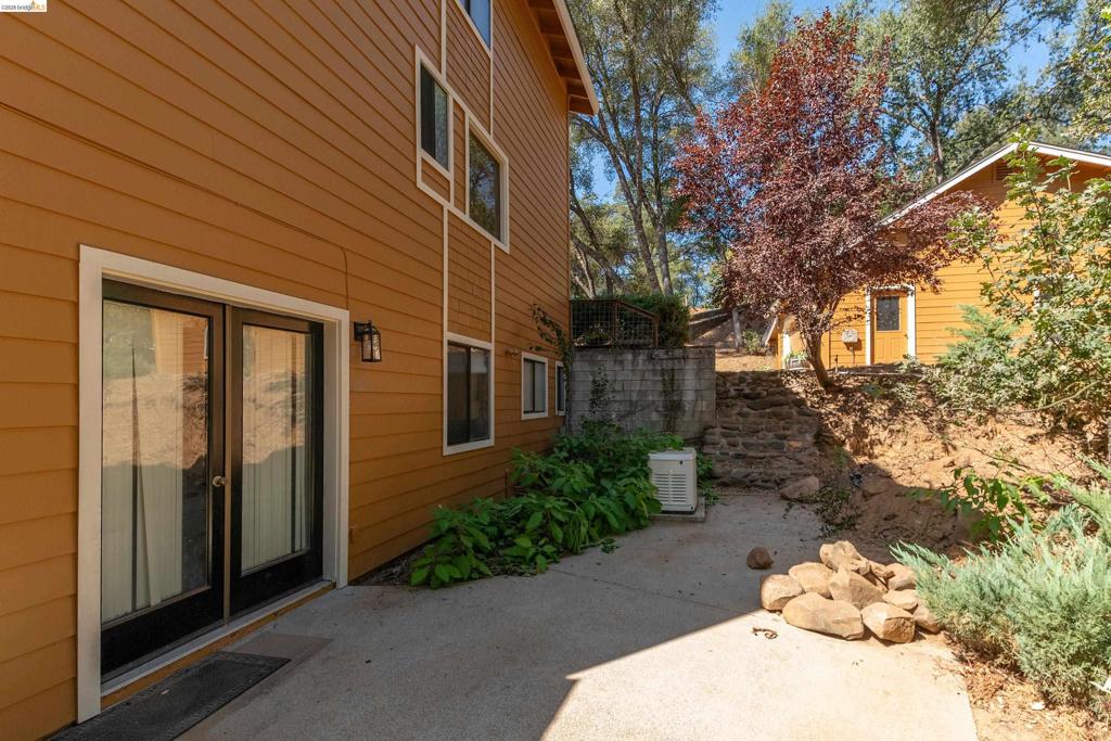 20425 Brook Dr., Sonora, CA 95370