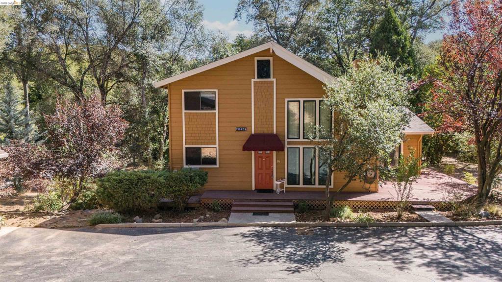 20425 Brook Dr., Sonora, CA 95370