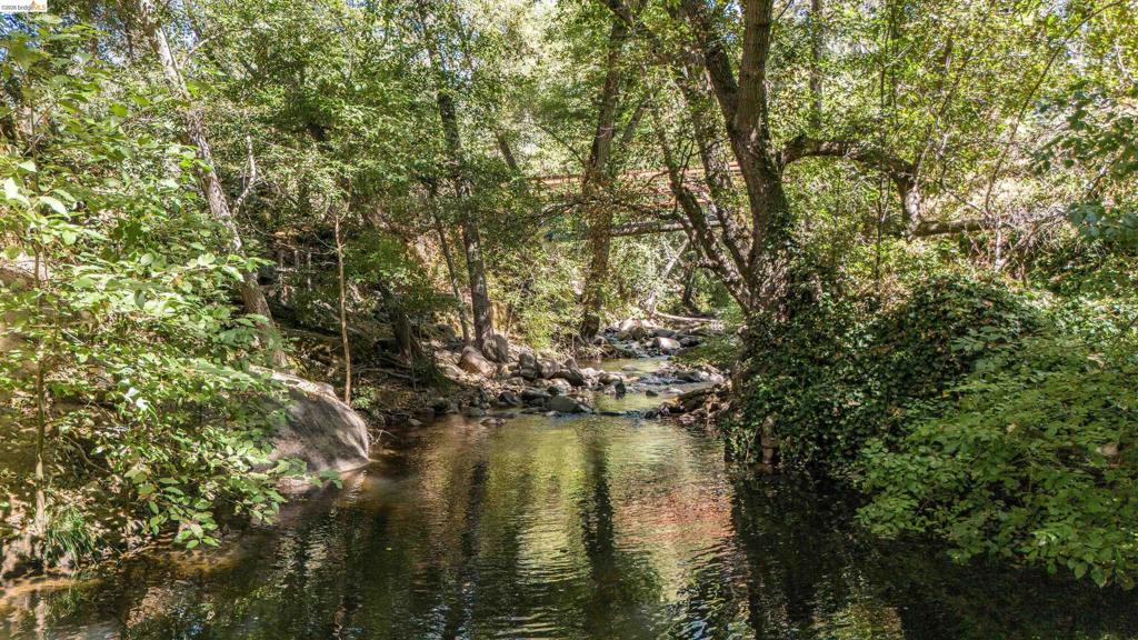 20425 Brook Dr., Sonora, CA 95370