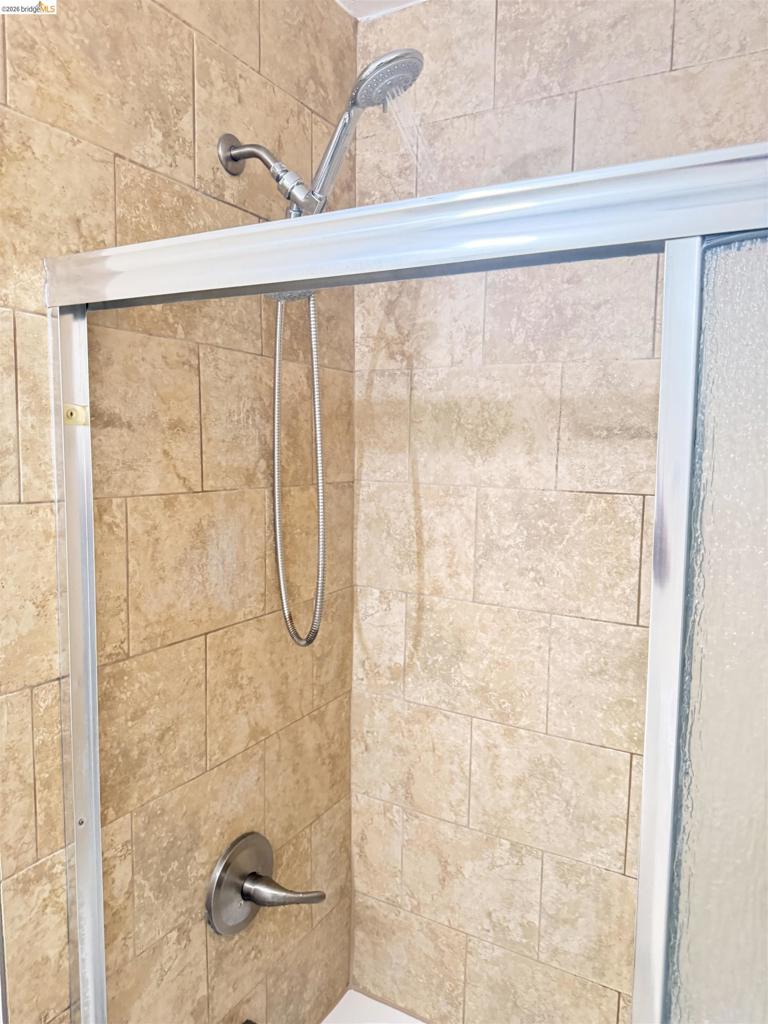 2424 Ellison Dr, Modesto, CA 95355