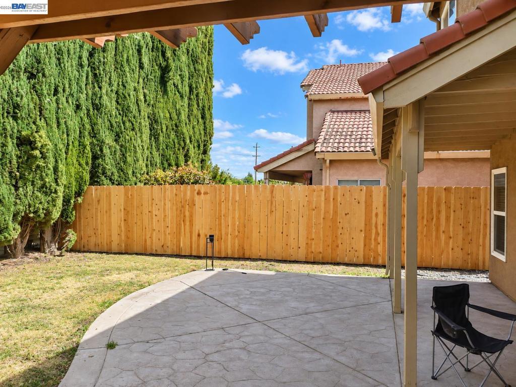 1825 Mark Mead Ln, Modesto, CA 95356