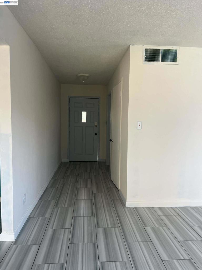 3823 E Donner Ave, Fresno, CA 93726