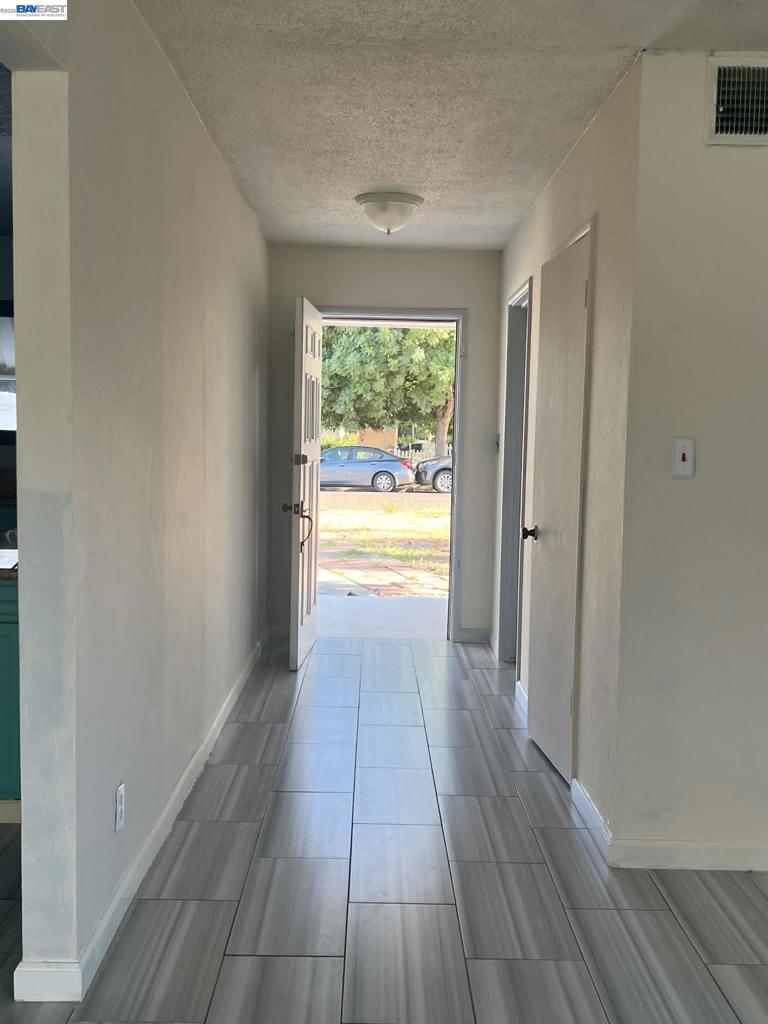 3823 E Donner Ave, Fresno, CA 93726