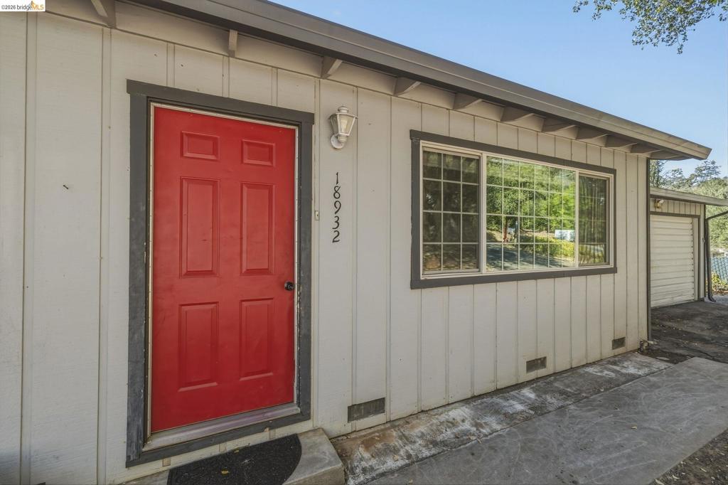 18932 North Dr, Jamestown, CA 95327