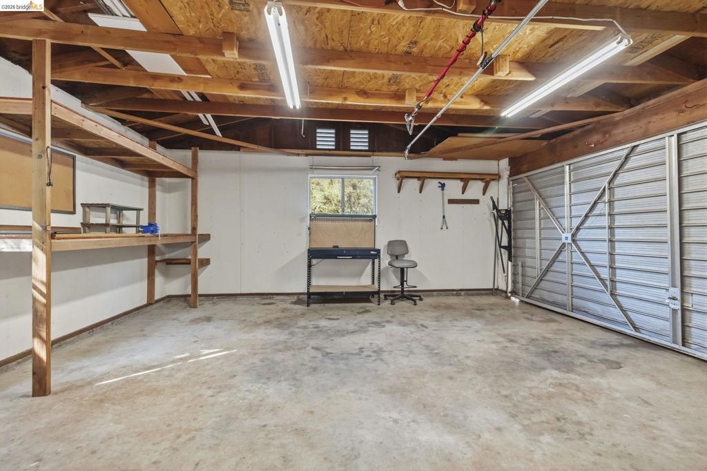 18932 North Dr, Jamestown, CA 95327