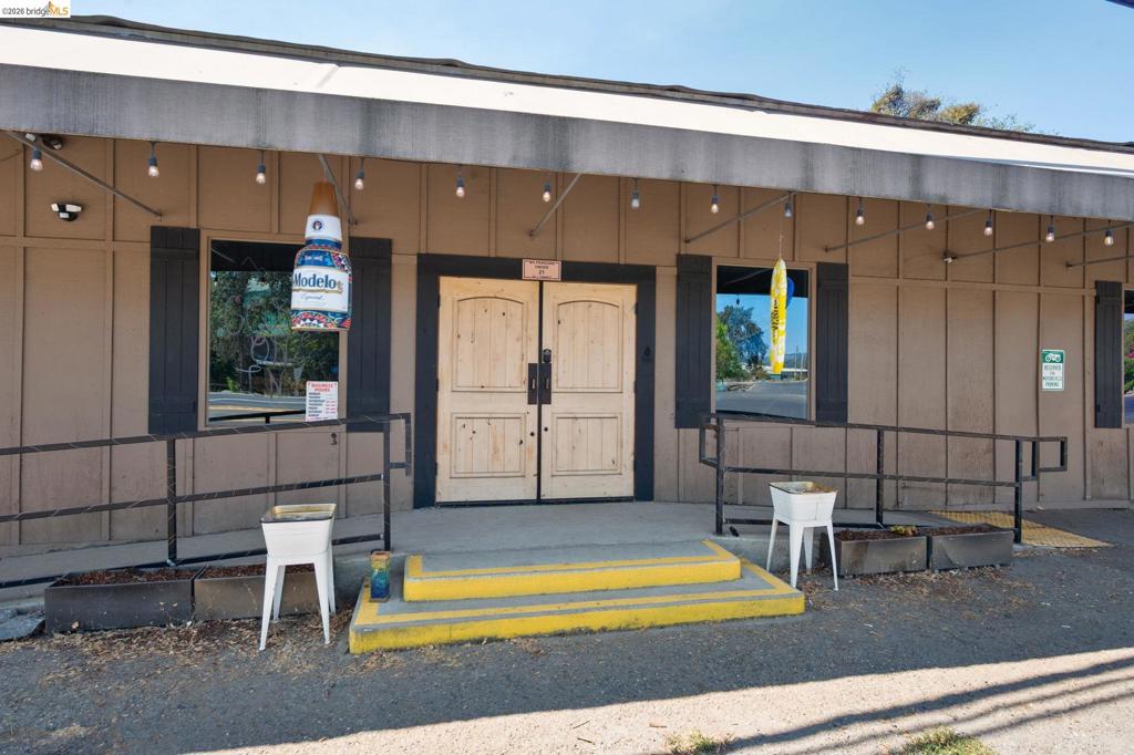 14551 Tuolumne Rd, Sonora, CA 95370