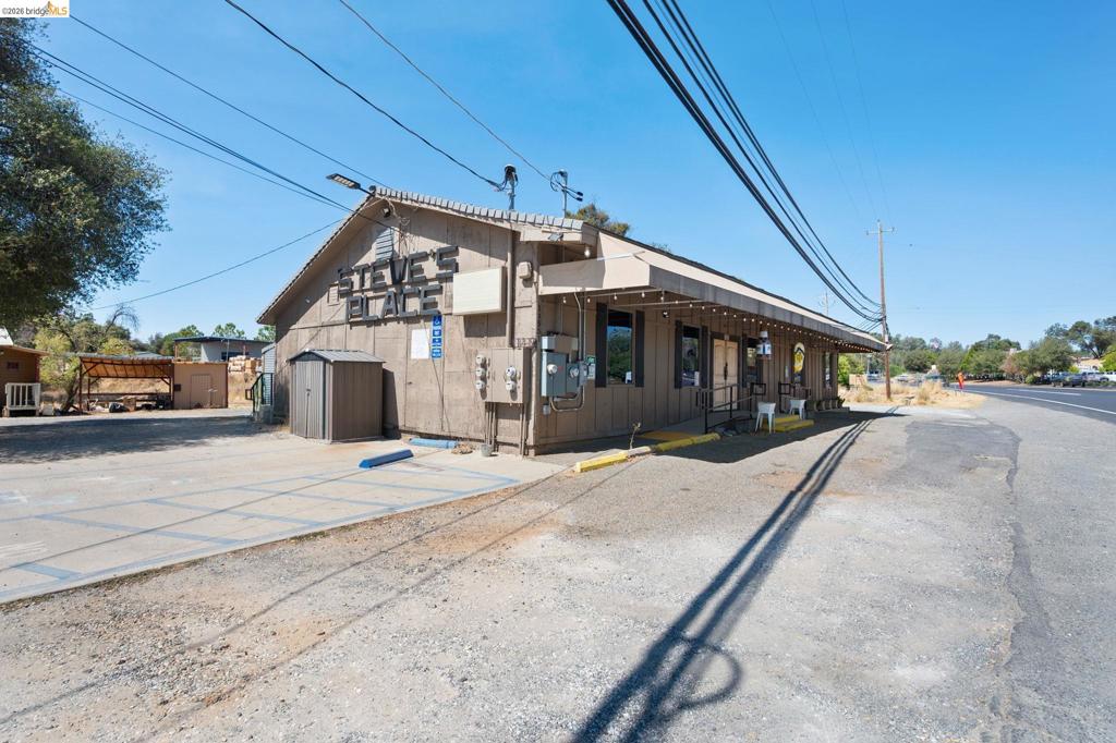14551 Tuolumne Rd, Sonora, CA 95370