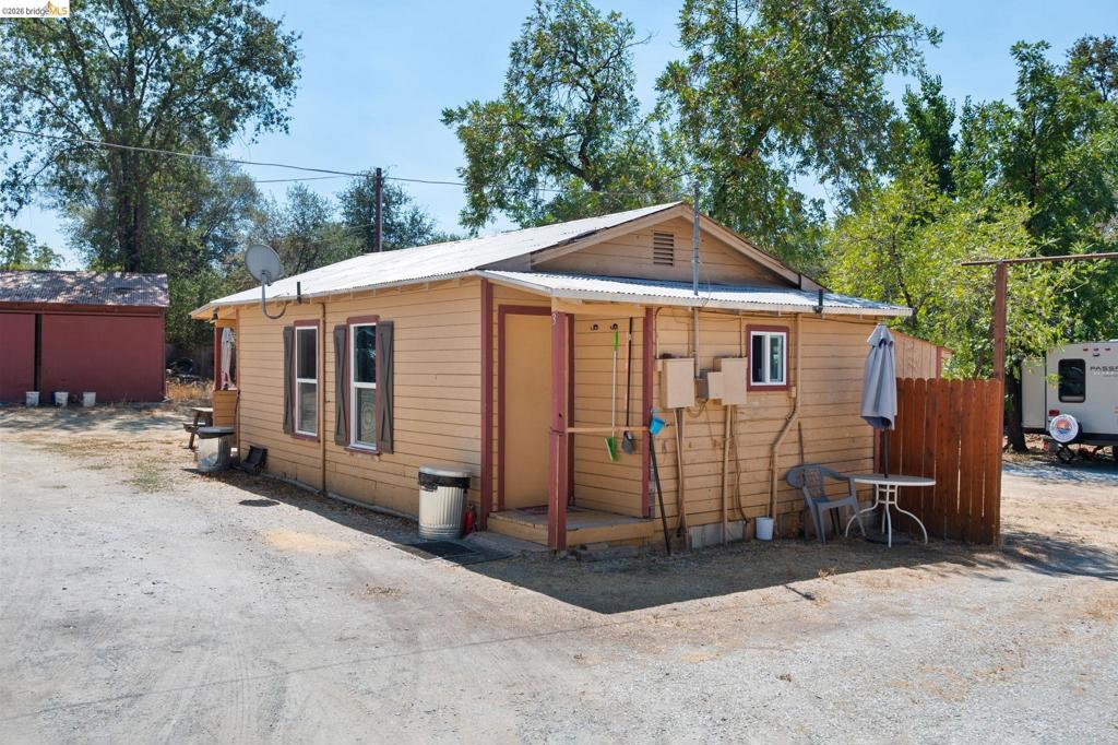 14551 Tuolumne Rd, Sonora, CA 95370
