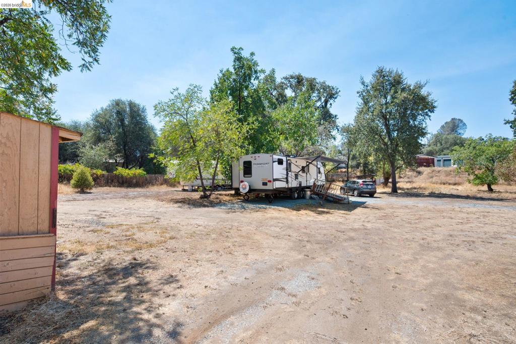 14551 Tuolumne Rd, Sonora, CA 95370