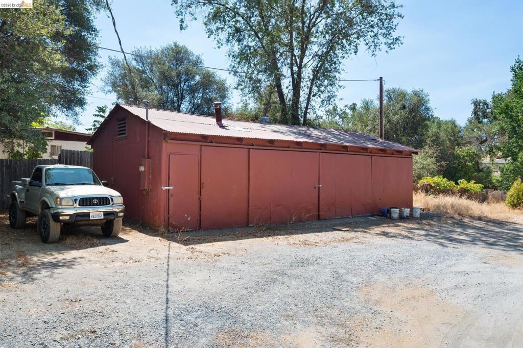 14551 Tuolumne Rd, Sonora, CA 95370