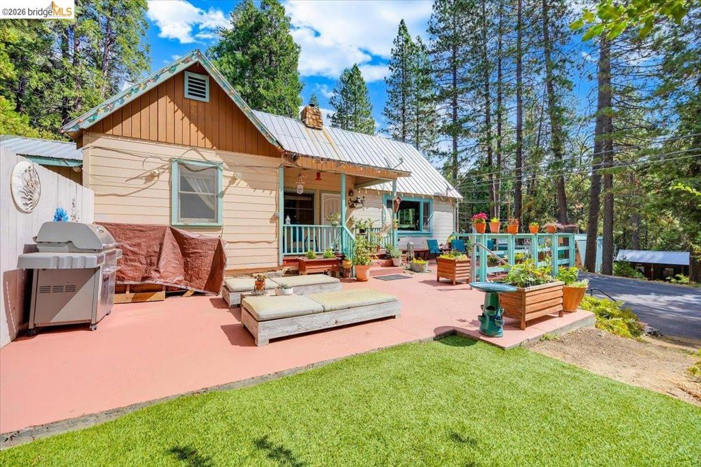 26144 Long Barn Rd, Long Barn, CA 95335
