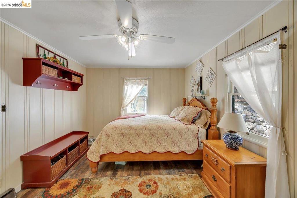 26144 Long Barn Rd, Long Barn, CA 95335