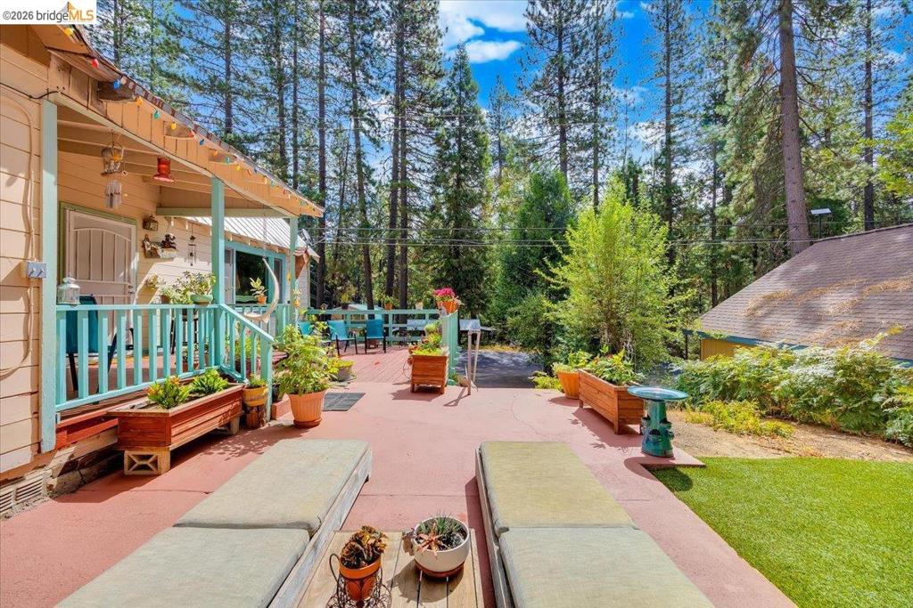 26144 Long Barn Rd, Long Barn, CA 95335
