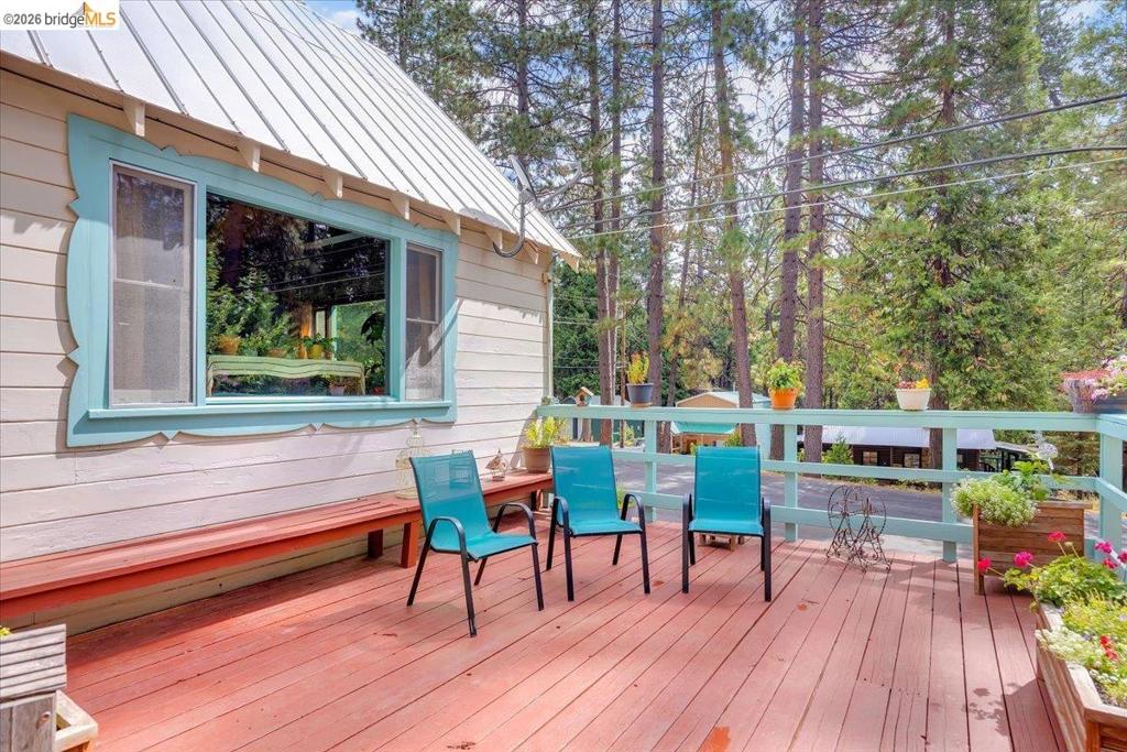 26144 Long Barn Rd, Long Barn, CA 95335
