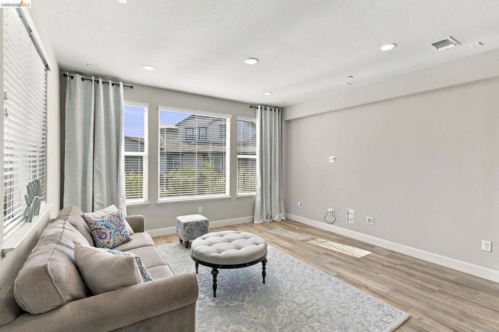 1480 Santorini St, Brentwood (CC), CA 94513