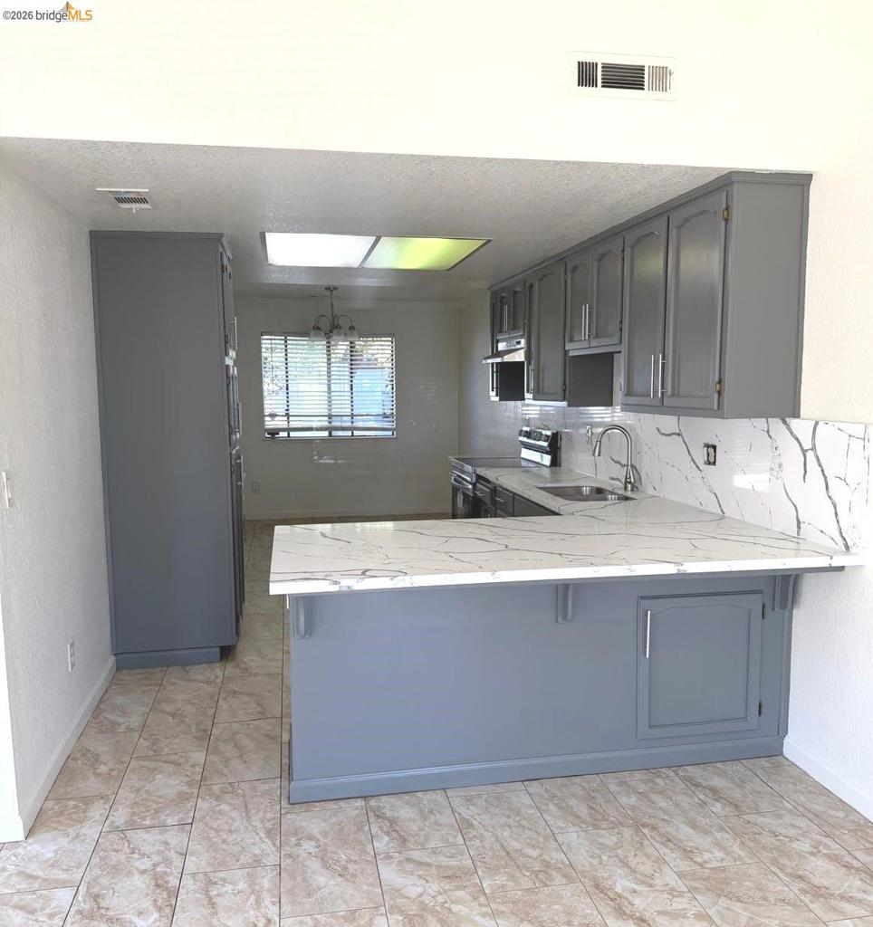 3116 Golden Eagle Ln, Modesto, CA 95356