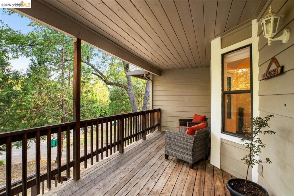 21787 Crystal Lake Dr, Sonora, CA 95370