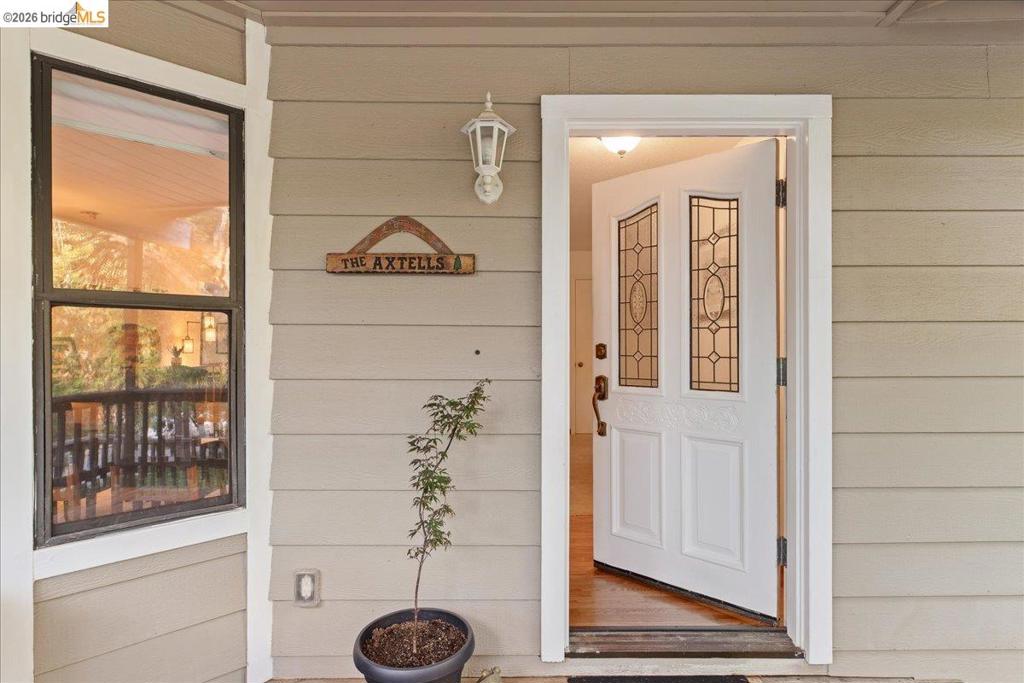 21787 Crystal Lake Dr, Sonora, CA 95370