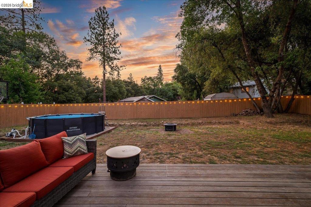 21787 Crystal Lake Dr, Sonora, CA 95370