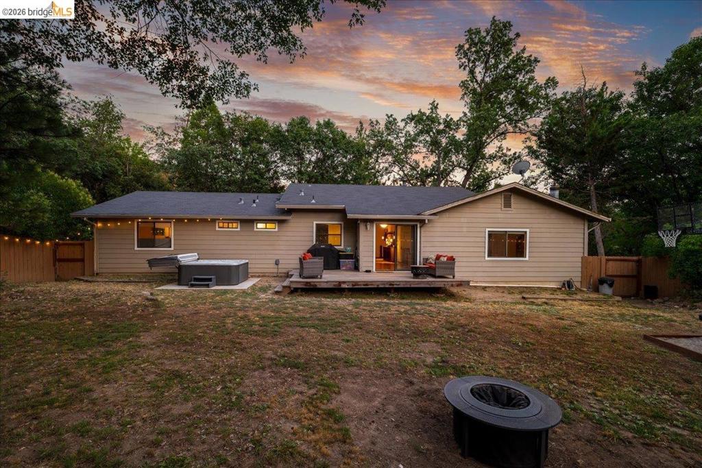 21787 Crystal Lake Dr, Sonora, CA 95370