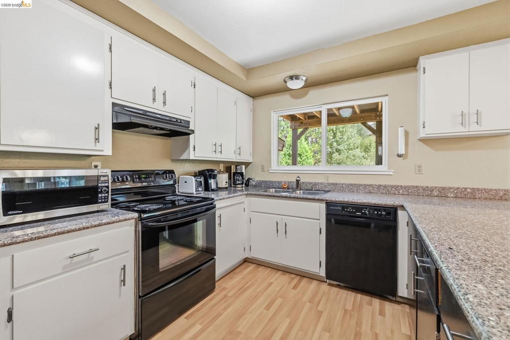 20776 Nonpariel, Groveland, CA 95321